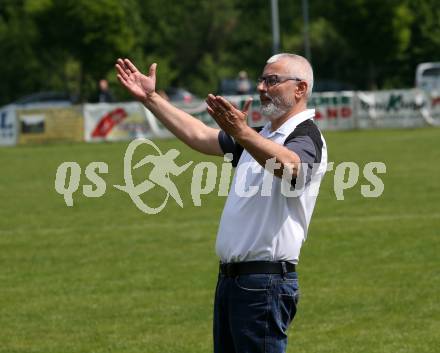 Fussball 1. Klasse B. Rothenthurn gegen VSV .  Trainer Zeljko Caculovic (VSV). Rothenthurn, am 26.5.2019.
Foto: Kuess
---
pressefotos, pressefotografie, kuess, qs, qspictures, sport, bild, bilder, bilddatenbank