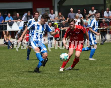 Fussball 1. Klasse B. Rothenthurn gegen VSV .  Fabio Norbert Daxer (Rothenthurn), Louis-Christo Sallfeldner (VSV). Rothenthurn, am 26.5.2019.
Foto: Kuess
---
pressefotos, pressefotografie, kuess, qs, qspictures, sport, bild, bilder, bilddatenbank
