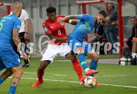 Fussball Laenderspiel. Europameisterschaft Qualifikation. Oesterreich gegen Slowenien. David Alaba,  (Oesterreich), Petar Stojanovic (Slowenien). Klagenfurt, am 7.6.2019.
Foto: Kuess
---
pressefotos, pressefotografie, kuess, qs, qspictures, sport, bild, bilder, bilddatenbank