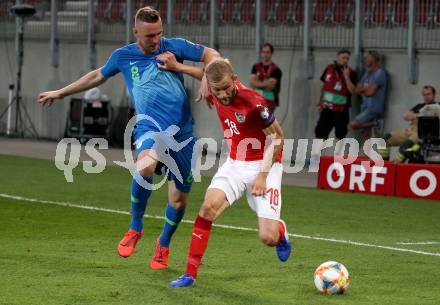 Fussball Laenderspiel. Europameisterschaft Qualifikation. Oesterreich gegen Slowenien. Konrad Laimer,  (Oesterreich), Jasmin Kurtic (Slowenien). Klagenfurt, am 7.6.2019.
Foto: Kuess
---
pressefotos, pressefotografie, kuess, qs, qspictures, sport, bild, bilder, bilddatenbank