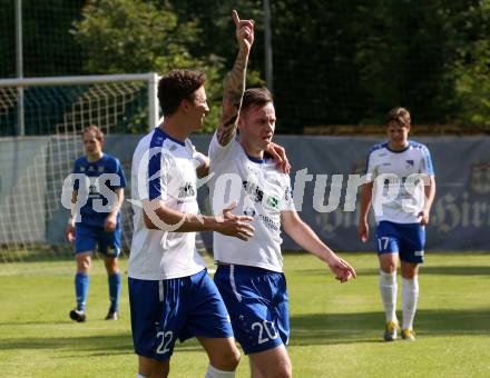 Fussball Kaerntner Liga. Treibach gegen Matrei. Torjubel Kevin Vaschauner, Philipp Hoeberl (Treibach). Treibach, am 8.6.2019.
Foto: Kuess
---
pressefotos, pressefotografie, kuess, qs, qspictures, sport, bild, bilder, bilddatenbank