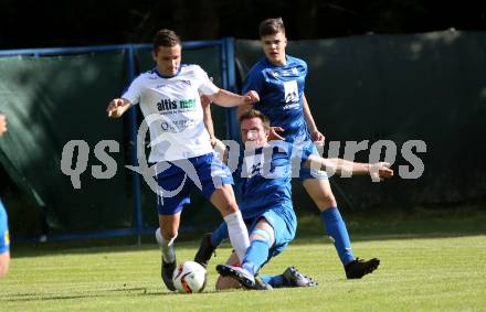 Fussball Kaerntner Liga. Treibach gegen Matrei.  Julian Salentinig,  (Treibach), Martin Holzer (Matrei). Treibach, am 8.6.2019.
Foto: Kuess
---
pressefotos, pressefotografie, kuess, qs, qspictures, sport, bild, bilder, bilddatenbank