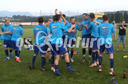 Fussball. Kaerntner Liga. Woelfnitz gegen ATSV Wolfsberg. Meisterjubel Wolfsberg. Woelfnitz, 14.6.2019.
Foto: Kuess
---
pressefotos, pressefotografie, kuess, qs, qspictures, sport, bild, bilder, bilddatenbank