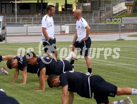 Fussball Bundesliga. Training WAC.   Co-Trainer Hannes Jochum, Trainer Gerhard Struber. Wolfsberg, am 18.6.2019.
Foto: Kuess 
---
pressefotos, pressefotografie, kuess, qs, qspictures, sport, bild, bilder, bilddatenbank