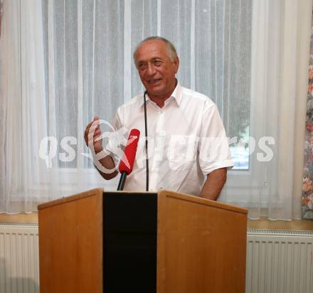 Leichtathletik. Ehrung Robert Kropiunik. Julius-Kugy-Preis.  Robert Kropiunik. Ludmannsdorf, 2.7.2019.
Foto: Kuess
---
pressefotos, pressefotografie, kuess, qs, qspictures, sport, bild, bilder, bilddatenbank