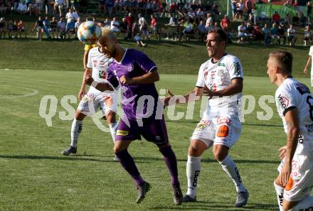 Fussball Testspiel. SK Austria KLagenfurt gegen RZ Pellets WAC.  Okan Aydin,  (Klagenfurt), Mario Leitgeb (WAC). Koettmannsdorf, am 5.4.2019.
Foto: Kuess
www.qspictures.net
---
pressefotos, pressefotografie, kuess, qs, qspictures, sport, bild, bilder, bilddatenbank