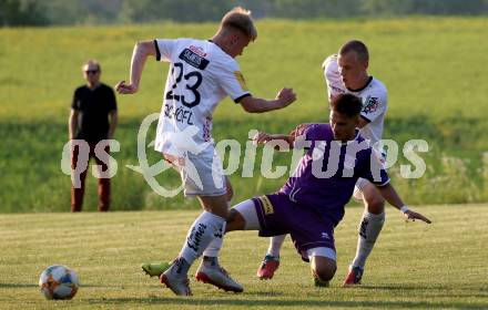 Fussball Testspiel. SK Austria KLagenfurt gegen RZ Pellets WAC.  Daniel Steinwender,  (Klagenfurt), Lukas Schoefl, Sven Sprangler (WAC). Koettmannsdorf, am 5.4.2019.
Foto: Kuess
www.qspictures.net
---
pressefotos, pressefotografie, kuess, qs, qspictures, sport, bild, bilder, bilddatenbank