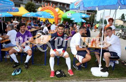 Fussball 2. Liga. Eroeffnungsfeier SK Austria Klagenfurt.   Pol Gkezos, Maximiliano Moreira, Kosmas Gkezos,  Scott Kennedy. Klagenfurt, am 13.7.2019.
Foto: Kuess
---
pressefotos, pressefotografie, kuess, qs, qspictures, sport, bild, bilder, bilddatenbank