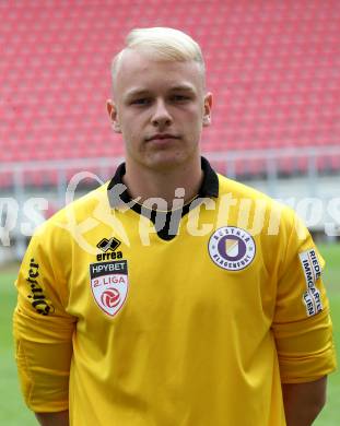 Fussball 2. Liga. SK Austria Klagenfurt. Mannschaftsfototermin. Portrait.   Nico Grubor. Klagenfurt, am 13.7.2019.
Foto: Kuess
www.qspictures.net
---
pressefotos, pressefotografie, kuess, qs, qspictures, sport, bild, bilder, bilddatenbank