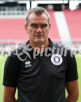 Fussball 2. Liga. SK Austria Klagenfurt. Mannschaftsfototermin. Portrait.   Robert Micheu. Klagenfurt, am 13.7.2019.
Foto: Kuess
www.qspictures.net
---
pressefotos, pressefotografie, kuess, qs, qspictures, sport, bild, bilder, bilddatenbank