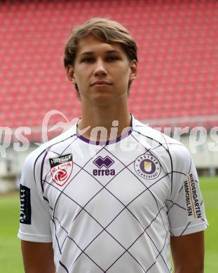 Fussball 2. Liga. SK Austria Klagenfurt. Mannschaftsfototermin. Portrait.   Valerii Timchenko. Klagenfurt, am 13.7.2019.
Foto: Kuess
www.qspictures.net
---
pressefotos, pressefotografie, kuess, qs, qspictures, sport, bild, bilder, bilddatenbank