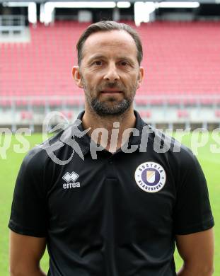 Fussball 2. Liga. SK Austria Klagenfurt. Mannschaftsfototermin. Portrait.   Norbert Hofer. Klagenfurt, am 13.7.2019.
Foto: Kuess
www.qspictures.net
---
pressefotos, pressefotografie, kuess, qs, qspictures, sport, bild, bilder, bilddatenbank