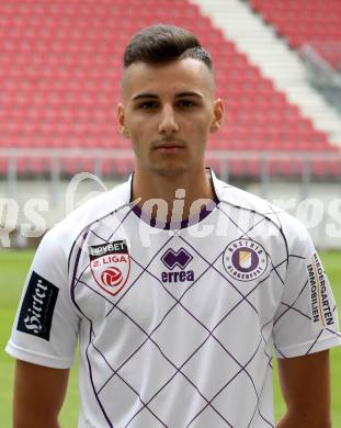 Fussball 2. Liga. SK Austria Klagenfurt. Mannschaftsfototermin. Portrait.   Aleksandar Dokic. Klagenfurt, am 13.7.2019.
Foto: Kuess
www.qspictures.net
---
pressefotos, pressefotografie, kuess, qs, qspictures, sport, bild, bilder, bilddatenbank