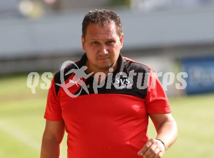Fussball. Kaerntner Liga. Bleiburg gegen St. Jakob/Ros.  Trainer Alexander Suppantschitsch (St. Jakob). Klagenfurt, 3.8.2019.
Foto: Kuess
www.qspictures.net
---
pressefotos, pressefotografie, kuess, qs, qspictures, sport, bild, bilder, bilddatenbank