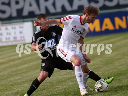 Fussball. Kaerntner Liga. Bleiburg gegen St. Jakob/Ros.  Jani Grilc (Bleiburg),   Thomas Ogradnig (St. Jakob). Bleiburg, 3.8.2019.
Foto: Kuess
www.qspictures.net
---
pressefotos, pressefotografie, kuess, qs, qspictures, sport, bild, bilder, bilddatenbank