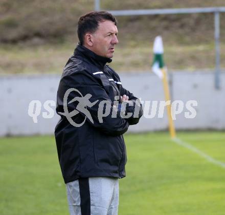 Fussball Unterliga West. Seeboden gegen Matrei.  Trainer Harald Panzl  (Matrei). Seeboden, am 3.8.2019.
Foto: Kuess
www.qspictures.net
---
pressefotos, pressefotografie, kuess, qs, qspictures, sport, bild, bilder, bilddatenbank