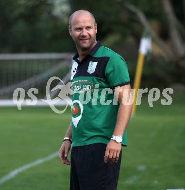Fussball Unterliga West. Seeboden gegen Matrei. Trainer Martin Abwerzger (Seeboden). Seeboden, am 3.8.2019.
Foto: Kuess
---
pressefotos, pressefotografie, kuess, qs, qspictures, sport, bild, bilder, bilddatenbank