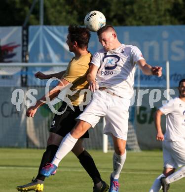 Fussball Kaerntner Liga. SAK gegen Koettmannsdorf.  Zan Palcic, (SAK),  Philipp Gatti (Koettmannsdorf). Klagenfurt, am 9.8.2019.
Foto: Kuess
www.qspictures.net
---
pressefotos, pressefotografie, kuess, qs, qspictures, sport, bild, bilder, bilddatenbank
