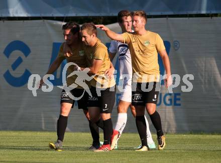 Fussball Kaerntner Liga. SAK gegen Koettmannsdorf. Torjubel Philipp Gatti, Martin Trattnig, Michael Jakopitsch  (Koettmannsdorf). Klagenfurt, am 9.8.2019.
Foto: Kuess
www.qspictures.net
---
pressefotos, pressefotografie, kuess, qs, qspictures, sport, bild, bilder, bilddatenbank