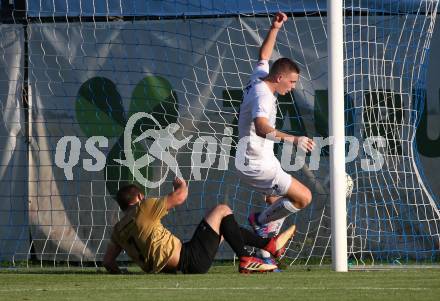 Fussball Kaerntner Liga. SAK gegen Koettmannsdorf. Zan Palcic,  (SAK),  Martin Trattnig (Koettmannsdorf). Klagenfurt, am 9.8.2019.
Foto: Kuess
www.qspictures.net
---
pressefotos, pressefotografie, kuess, qs, qspictures, sport, bild, bilder, bilddatenbank