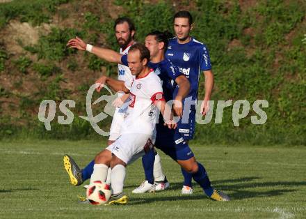 Fussball Kaerntner Liga. Maria Saal gegen Treibach. Bernhard Walzl,  (Maria Saal), Florian Philipp Wieser  (Treibach). Maria Saal, am 10.8.2019.
Foto: Kuess
www.qspictures.net
---
pressefotos, pressefotografie, kuess, qs, qspictures, sport, bild, bilder, bilddatenbank