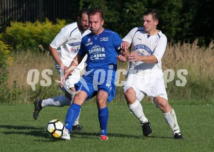 Fussball 2. KLasse C. SG Krumpendorf/Poertschach gegen Himmelberg.  Andreas Hartl,  (Krumpendorf), Andreas Warmuth (Himmelberg). Krumpendorf, am 11.8.2019.
Foto: Kuess
www.qspictures.net
---
pressefotos, pressefotografie, kuess, qs, qspictures, sport, bild, bilder, bilddatenbank
