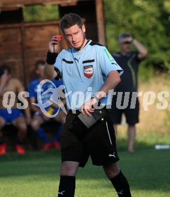 Fussball 2. KLasse C. SG Krumpendorf/Poertschach gegen Himmelberg.  Schiedsrichter Christoph Hopfgartner. Krumpendorf, am 11.8.2019.
Foto: Kuess
www.qspictures.net
---
pressefotos, pressefotografie, kuess, qs, qspictures, sport, bild, bilder, bilddatenbank