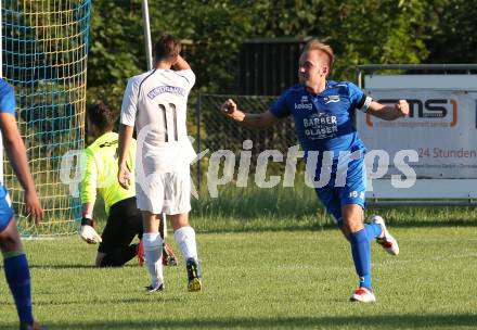 Fussball 2. KLasse C. SG Krumpendorf/Poertschach gegen Himmelberg.  Torjubel Andreas Hartl (Krumpendorf). Krumpendorf, am 11.8.2019.
Foto: Kuess
www.qspictures.net
---
pressefotos, pressefotografie, kuess, qs, qspictures, sport, bild, bilder, bilddatenbank
