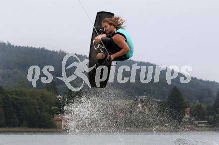 Wakeboard.  Nico Juritsch. Poertschach, am 15.6.2019.
Foto: Kuess
---
pressefotos, pressefotografie, kuess, qs, qspictures, sport, bild, bilder, bilddatenbank
