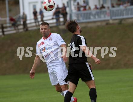 Fussball. Kaerntner Liga. Maria Saal gegen Dellach/Gail.  Zoran Jorgic (Maria Saal),  Maximilian Wastian  (Dellach). Maria Saal, 24.8.2019.
Foto: Kuess
www.qspictures.net
---
pressefotos, pressefotografie, kuess, qs, qspictures, sport, bild, bilder, bilddatenbank