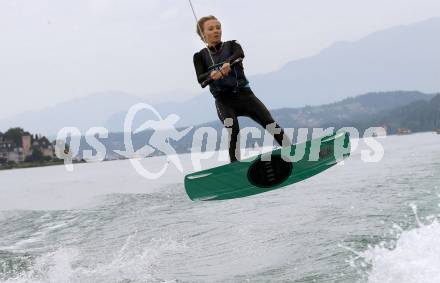 Wakeboard.   Mara Salmina. Poertschach, am 15.6.2019.
Foto: Kuess
---
pressefotos, pressefotografie, kuess, qs, qspictures, sport, bild, bilder, bilddatenbank