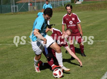 Fussball 1. KLasse C. Metnitztal gegen Launsdorf.  Maximilian Dietmar Wurzer,  (Metnitztal), Manuel Leitgeb, Raphael Krapesch (Launsdorf). Grades, am 18.8.2019.
Foto: Kuess
www.qspictures.net
---
pressefotos, pressefotografie, kuess, qs, qspictures, sport, bild, bilder, bilddatenbank