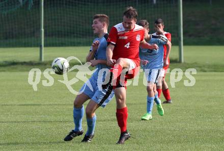 Fussball 2. KLasse D. SG SV Magdalensberg/ASKOE Poggersdorf Youngstars gegen KAC B Juniors.  Lucas Elia Mehringer, (Magdalensberg/Poggersdorf), Walter Auer (KAC). Poggersdorf, am 25.8.2019.
Foto: Kuess
---
pressefotos, pressefotografie, kuess, qs, qspictures, sport, bild, bilder, bilddatenbank