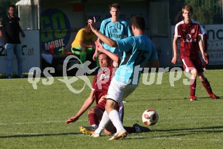 Fussball 1. KLasse C. Metnitztal gegen Launsdorf. Maximilian Dietmar Wurzer, (Metnitztal), Bernhard Raphael Dolzer  (Launsdorf). Grades, am 18.8.2019.
Foto: Kuess
www.qspictures.net
---
pressefotos, pressefotografie, kuess, qs, qspictures, sport, bild, bilder, bilddatenbank