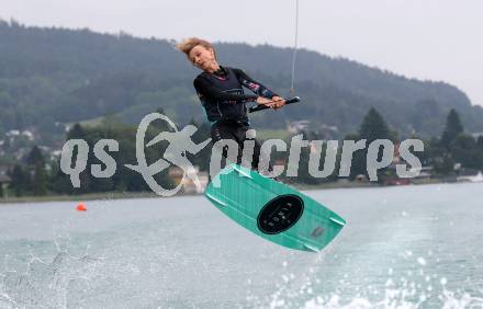 Wakeboard.   Mara Salmina. Poertschach, am 15.6.2019.
Foto: Kuess
---
pressefotos, pressefotografie, kuess, qs, qspictures, sport, bild, bilder, bilddatenbank