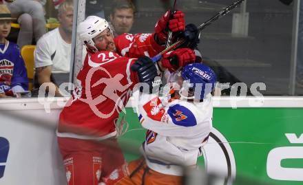 Eishockey, Europa Champions Hockey League.  KAC gegen Tappara Tampere (Finnland). Steven Strong,  (KAC), Patrik Virta  (Tappara Tampere). Klagenfurt, am 29.8.2019.
Foto: Kuess
www.qspictures.net
---
pressefotos, pressefotografie, kuess, qs, qspictures, sport, bild, bilder, bilddatenbank