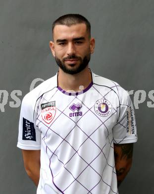 Fussball 2. Liga. SK Austria Klagenfurt. Mannschaftsfototermin. Portrait.   Kosmas Gkezos. Klagenfurt, am 13.7.2019.
Foto: Kuess
www.qspictures.net
---
pressefotos, pressefotografie, kuess, qs, qspictures, sport, bild, bilder, bilddatenbank