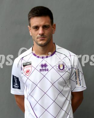 Fussball 2. Liga. SK Austria Klagenfurt. Mannschaftsfototermin. Portrait.   Darijo Pecirep. Klagenfurt, am 13.7.2019.
Foto: Kuess
www.qspictures.net
---
pressefotos, pressefotografie, kuess, qs, qspictures, sport, bild, bilder, bilddatenbank