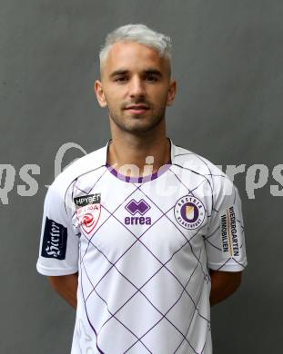 Fussball 2. Liga. SK Austria Klagenfurt. Mannschaftsfototermin. Portrait.   Okan Aydin. Klagenfurt, am 13.7.2019.
Foto: Kuess
www.qspictures.net
---
pressefotos, pressefotografie, kuess, qs, qspictures, sport, bild, bilder, bilddatenbank