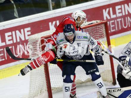EBEL. Eishockey Bundesliga. KAC gegen	Hydro Fehervar AV 19. Ganahl Manuel (KAC), Campbell Timothy (Alba Volan). Klagenfurt, am 13.9.2019.
Foto: Kuess
www.qspictures.net

---
pressefotos, pressefotografie, kuess, qs, qspictures, sport, bild, bilder, bilddatenbank