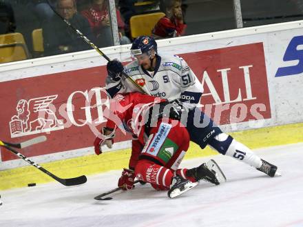 EBEL. Eishockey Bundesliga. KAC gegen	Hydro Fehervar AV 19. Witting Marcel (KAC),  Campbell Timothy (Alba Volan). Klagenfurt, am 13.9.2019.
Foto: Kuess
www.qspictures.net

---
pressefotos, pressefotografie, kuess, qs, qspictures, sport, bild, bilder, bilddatenbank