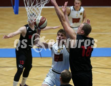 Basketball 2. Bundesliga. Grunddurchgang 1. Runde. Woerthersee Piraten gegen Mistelbach Mustangs. Tevz Ruzic,  (Piraten), Ivo Prachar (Mustangs). Klagenfurt, am 21.9.2019.
Foto: Kuess
www.qspictures.net

---
pressefotos, pressefotografie, kuess, qs, qspictures, sport, bild, bilder, bilddatenbank