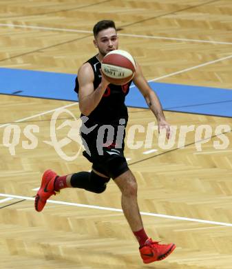 Basketball 2. Bundesliga. Grunddurchgang 1. Runde. Woerthersee Piraten gegen Mistelbach Mustangs. Julian Alper (Mustangs). Klagenfurt, am 21.9.2019.
Foto: Kuess
www.qspictures.net

---
pressefotos, pressefotografie, kuess, qs, qspictures, sport, bild, bilder, bilddatenbank