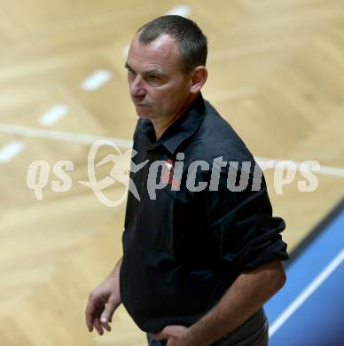 Basketball 2. Bundesliga. Grunddurchgang 1. Runde. Woerthersee Piraten gegen Mistelbach Mustangs. Trainer Martin Weissenboeck (Mustangs). Klagenfurt, am 21.9.2019.
Foto: Kuess
www.qspictures.net

---
pressefotos, pressefotografie, kuess, qs, qspictures, sport, bild, bilder, bilddatenbank