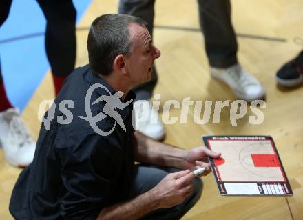 Basketball 2. Bundesliga. Grunddurchgang 1. Runde. Woerthersee Piraten gegen Mistelbach Mustangs. Trainer Martin Weissenboeck (Mustangs). Klagenfurt, am 21.9.2019.
Foto: Kuess
www.qspictures.net

---
pressefotos, pressefotografie, kuess, qs, qspictures, sport, bild, bilder, bilddatenbank