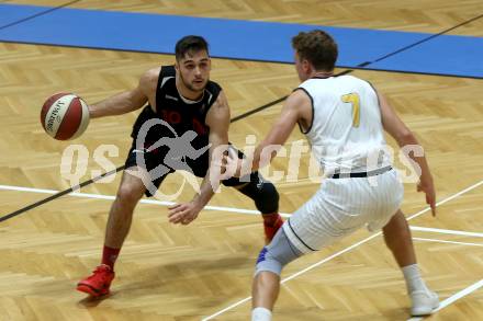 Basketball 2. Bundesliga. Grunddurchgang 1. Runde. Woerthersee Piraten gegen Mistelbach Mustangs. Lukas Simoner, (Piraten), Julian Alper  (Mustangs). Klagenfurt, am 21.9.2019.
Foto: Kuess
www.qspictures.net

---
pressefotos, pressefotografie, kuess, qs, qspictures, sport, bild, bilder, bilddatenbank