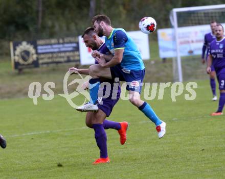 Fussball. 1. Klasse D. Eisenkappel gegem Globasnitz. Edin Avdic (Eisenkappel), Matevz Struc (Globasnitz). Eisenkappel, 21.9.2019.  
Foto: Kuess
www.qspictures.net
---
pressefotos, pressefotografie, kuess, qs, qspictures, sport, bild, bilder, bilddatenbank