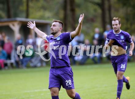 Fussball. 1. Klasse D. Eisenkappel gegem Globasnitz. Edin Avdic, (Eisenkappel). Eisenkappel, 21.9.2019.  
Foto: Kuess
www.qspictures.net
---
pressefotos, pressefotografie, kuess, qs, qspictures, sport, bild, bilder, bilddatenbank