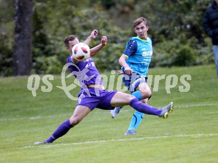 Fussball. 1. Klasse D. Eisenkappel gegem Globasnitz. Tilen Vrtacnik (Eisenkappel), Adrian Koraschnigg (Globasnitz). Eisenkappel, 21.9.2019.  
Foto: Kuess
www.qspictures.net
---
pressefotos, pressefotografie, kuess, qs, qspictures, sport, bild, bilder, bilddatenbank