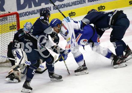 EBEL. Eishockey Bundesliga. EC VSV gegen Hydro Fehervar AV 19.  Miika Lahti (VSV), Bence Stipsicz, Michael Ouzas (Alba Volan). Villach, am 27.9.2019.
Foto: Kuess
www.qspictures.net
---
pressefotos, pressefotografie, kuess, qs, qspictures, sport, bild, bilder, bilddatenbank